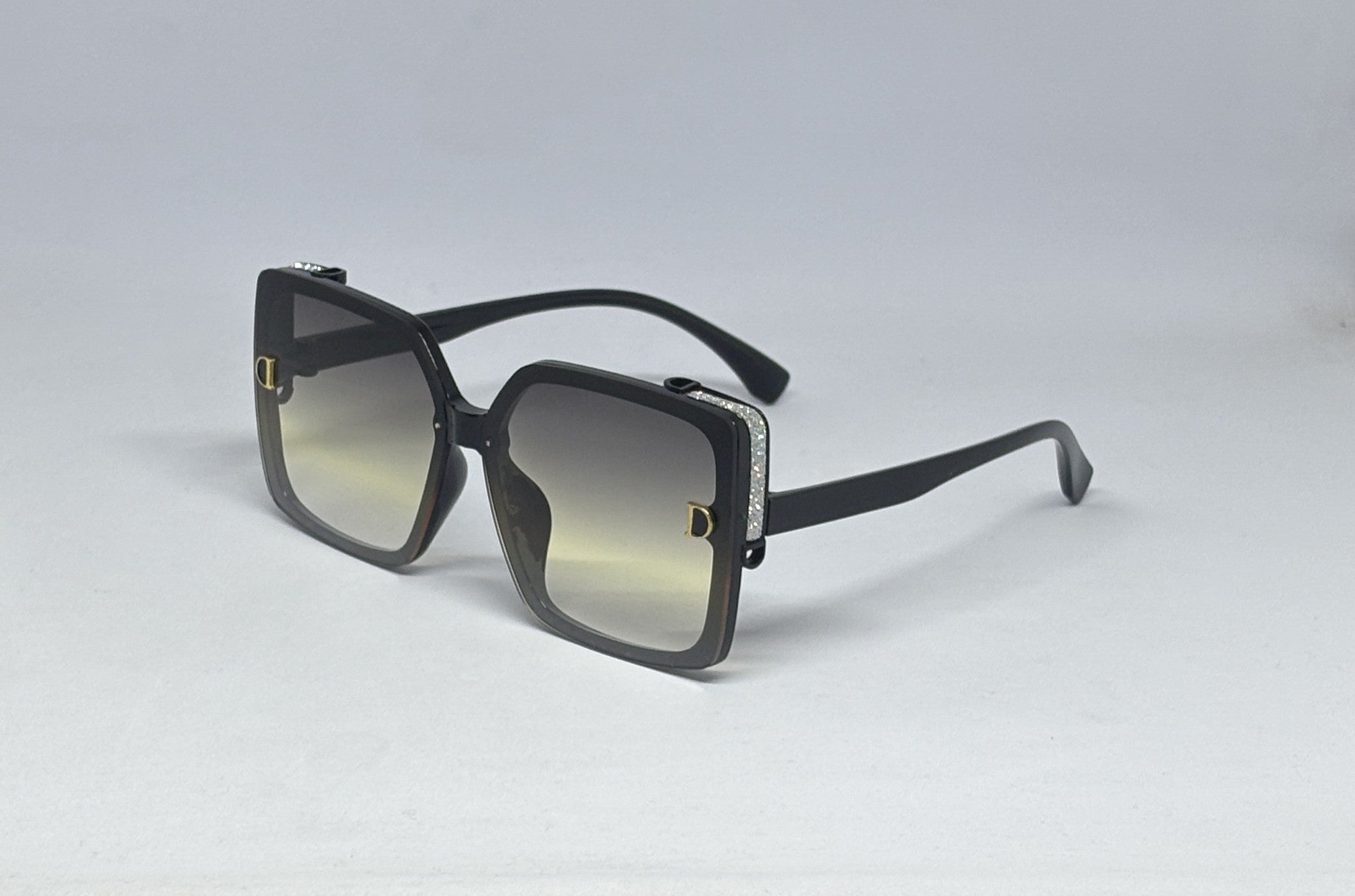 Sunglass