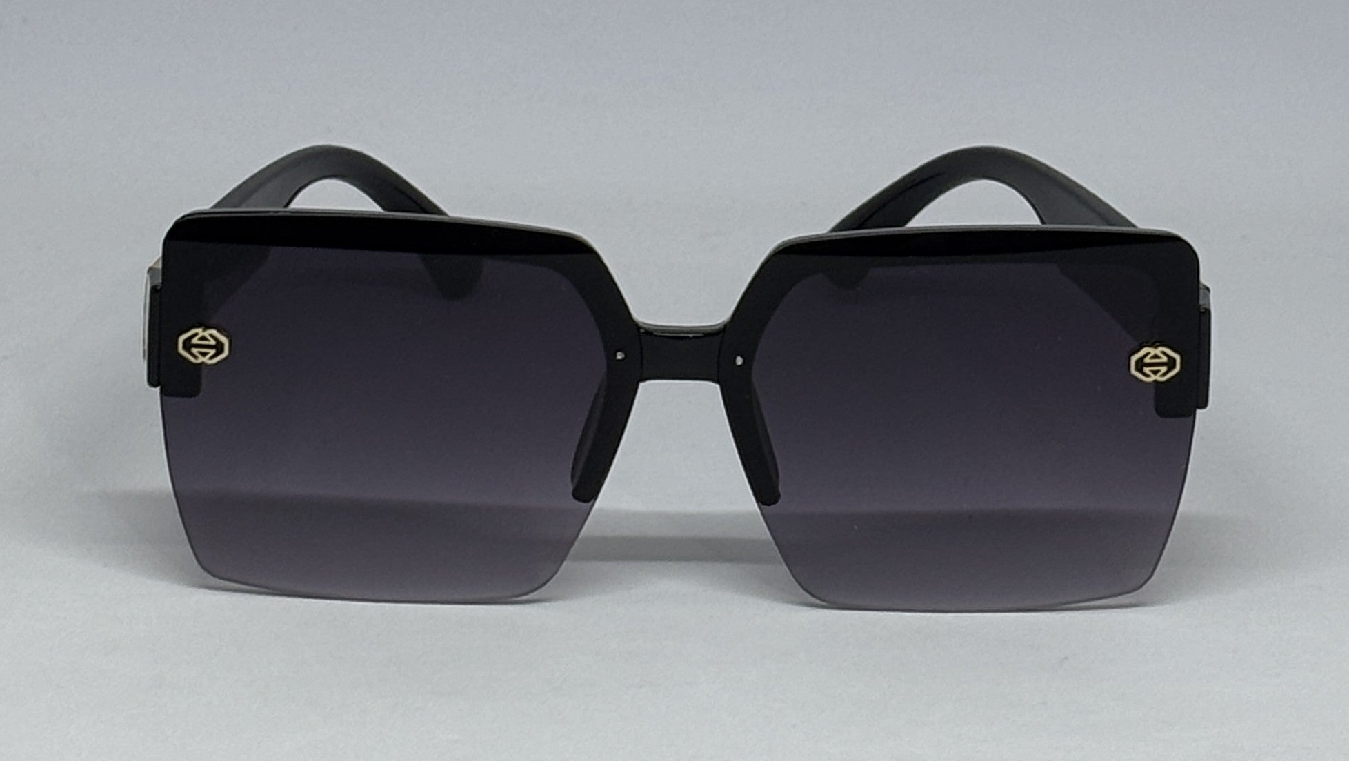 Sunglass