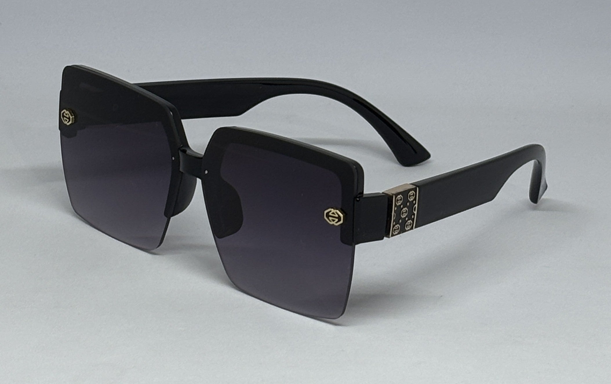 Sunglass
