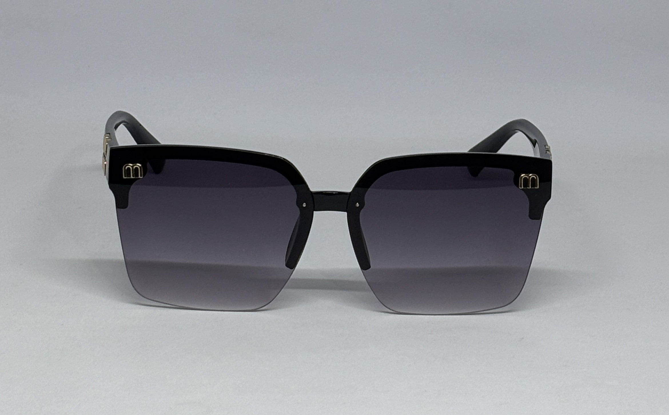 Sunglass