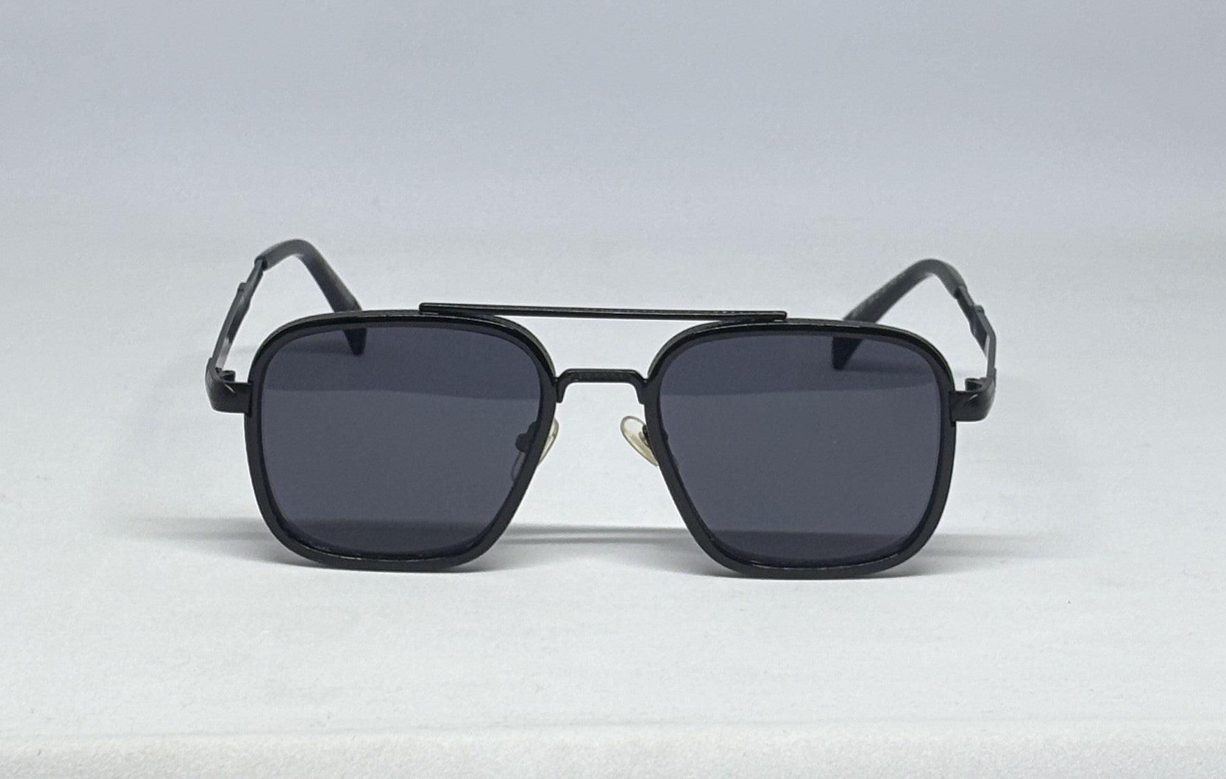 Sunglass