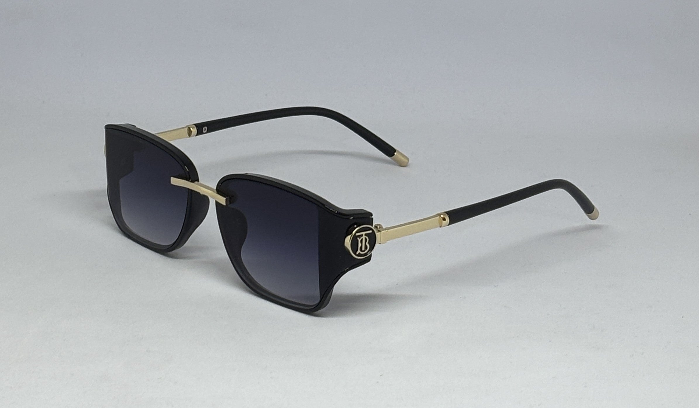 sunglass