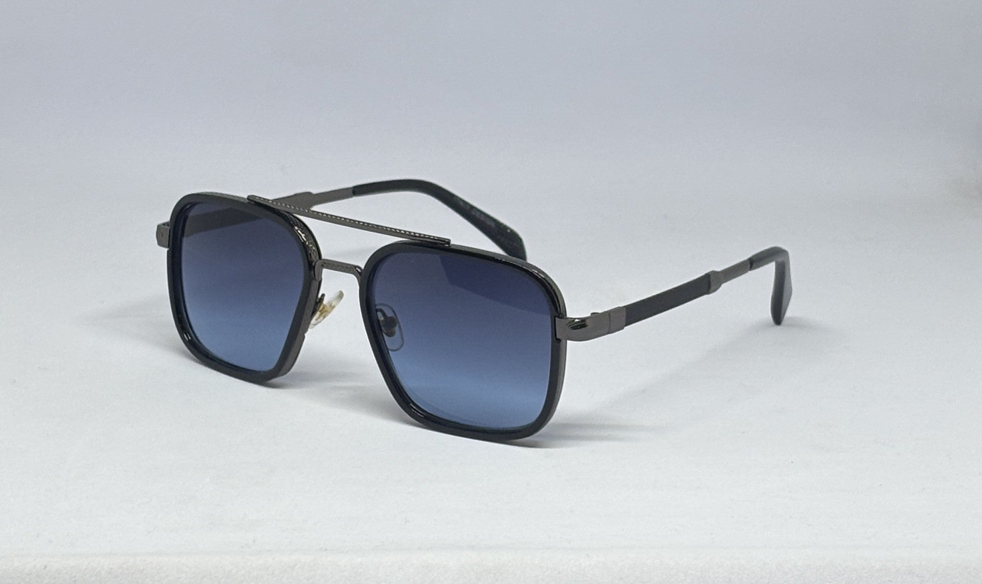 Sunglass