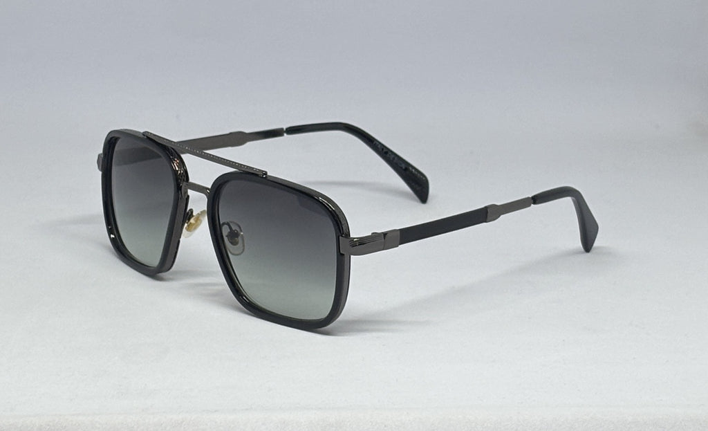 Sunglass