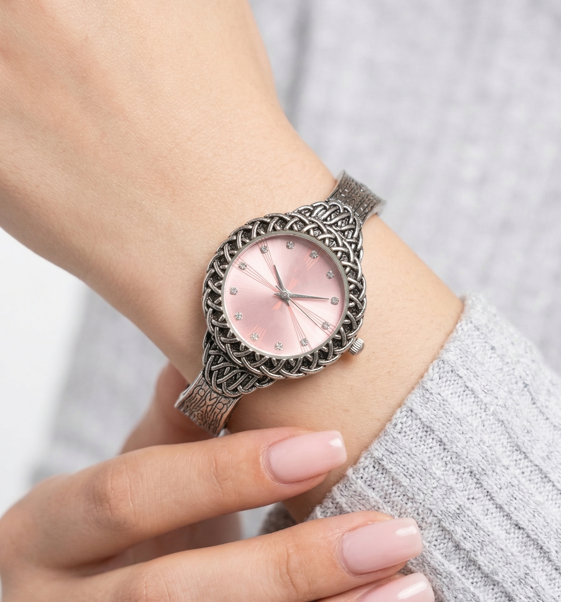 Watch L15