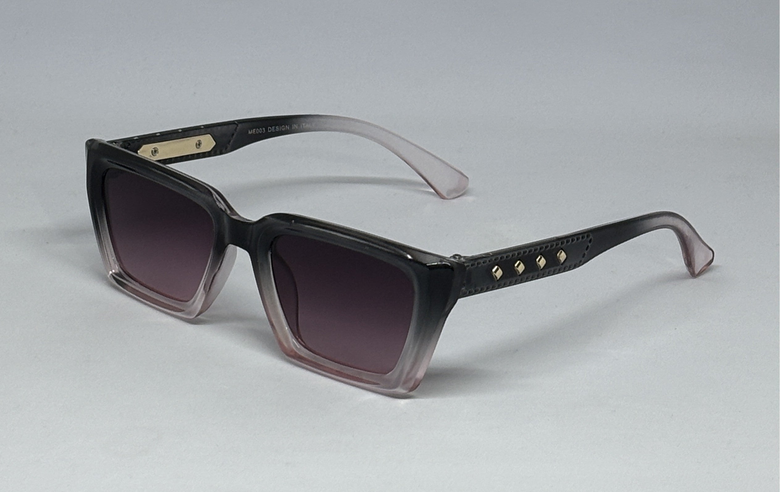 Sunglass