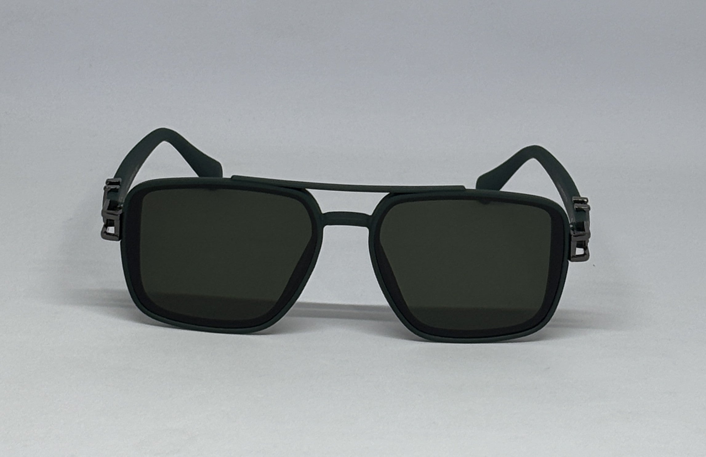 Sunglass