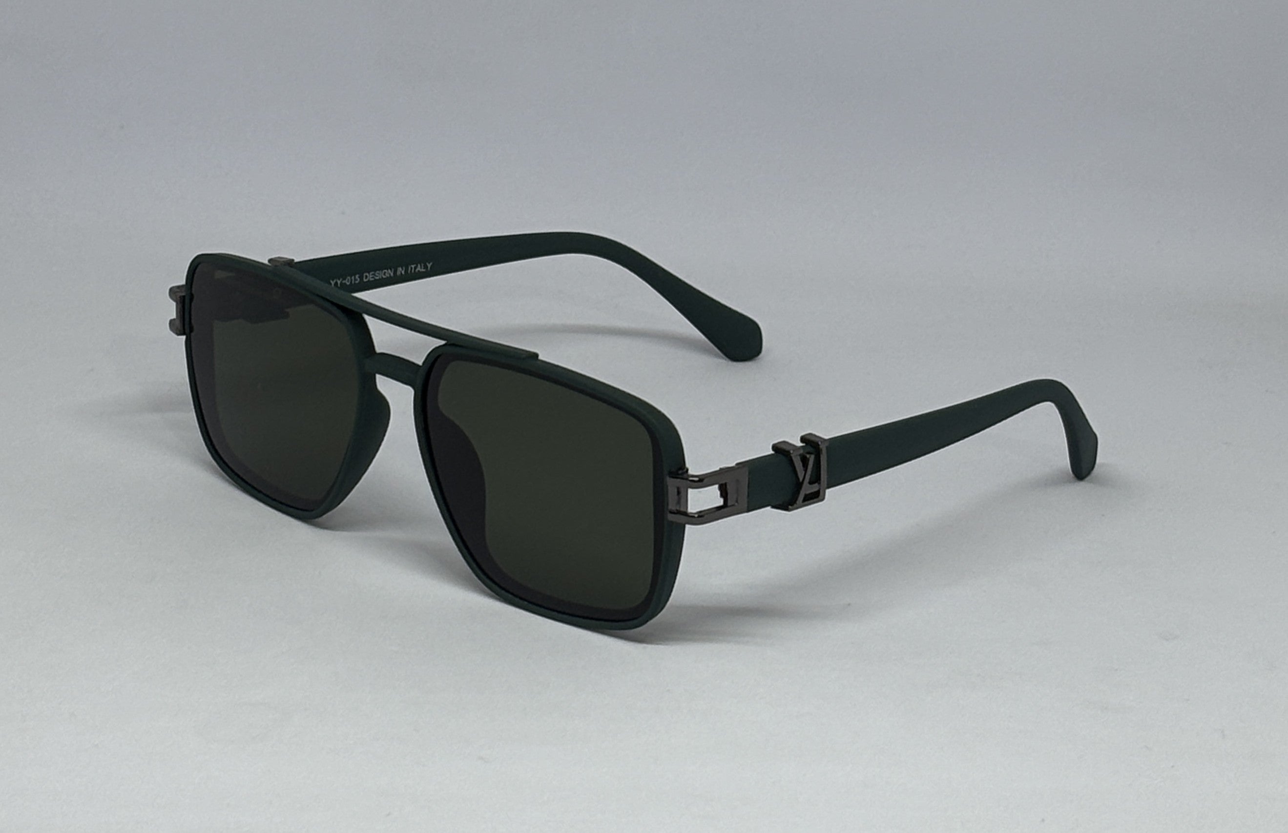 Sunglass