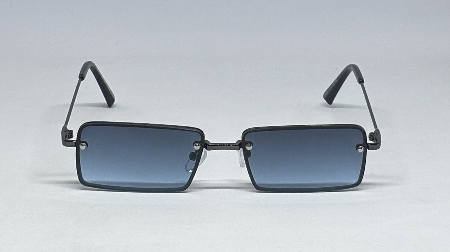 Sunglass