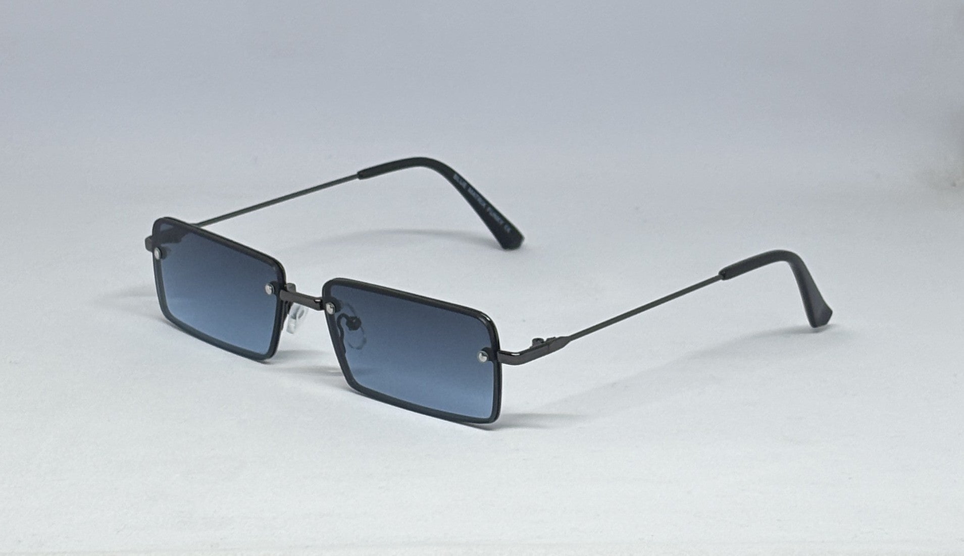 Sunglass