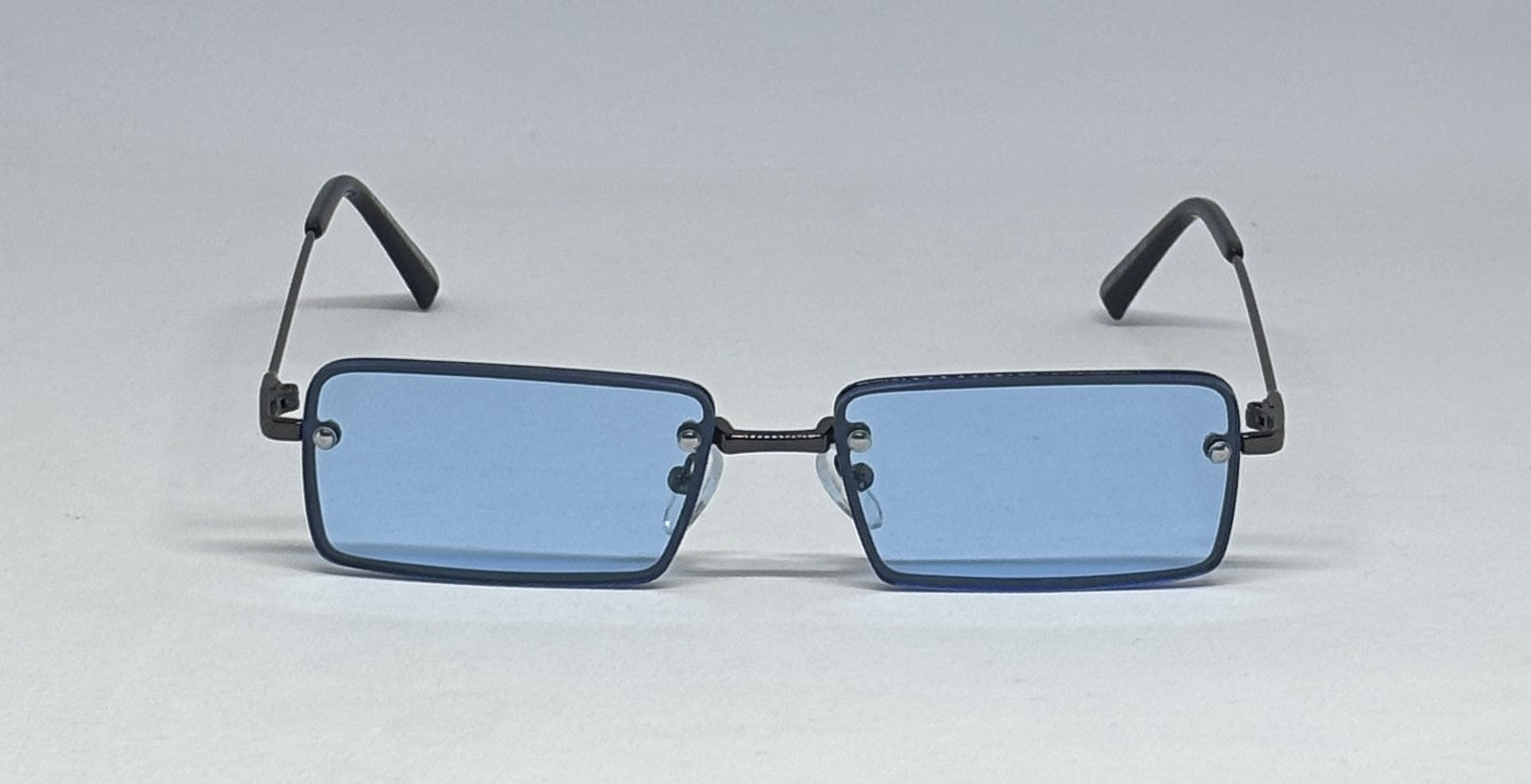 Sunglass