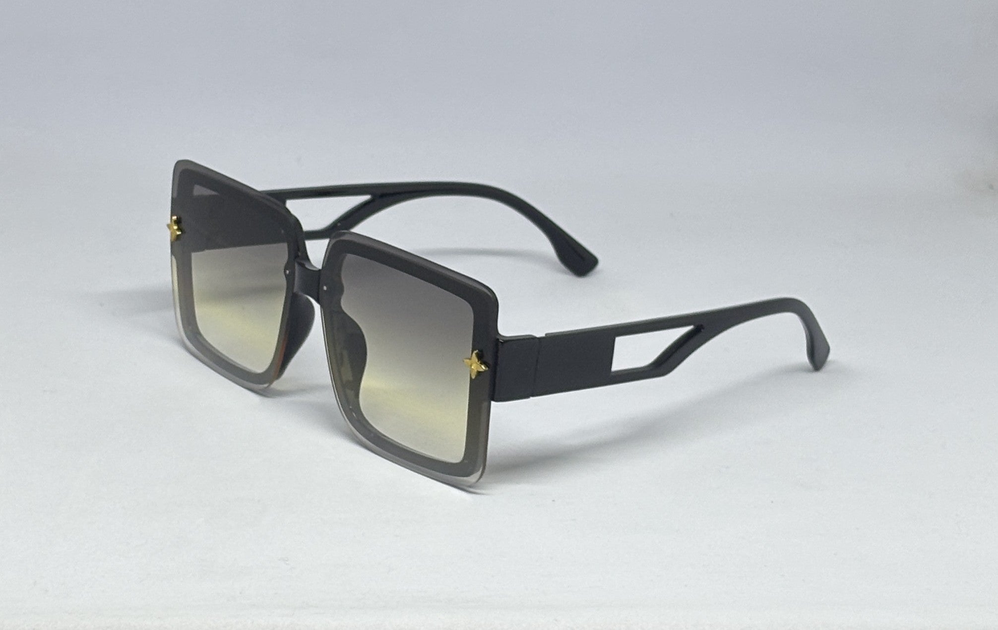 Sunglass
