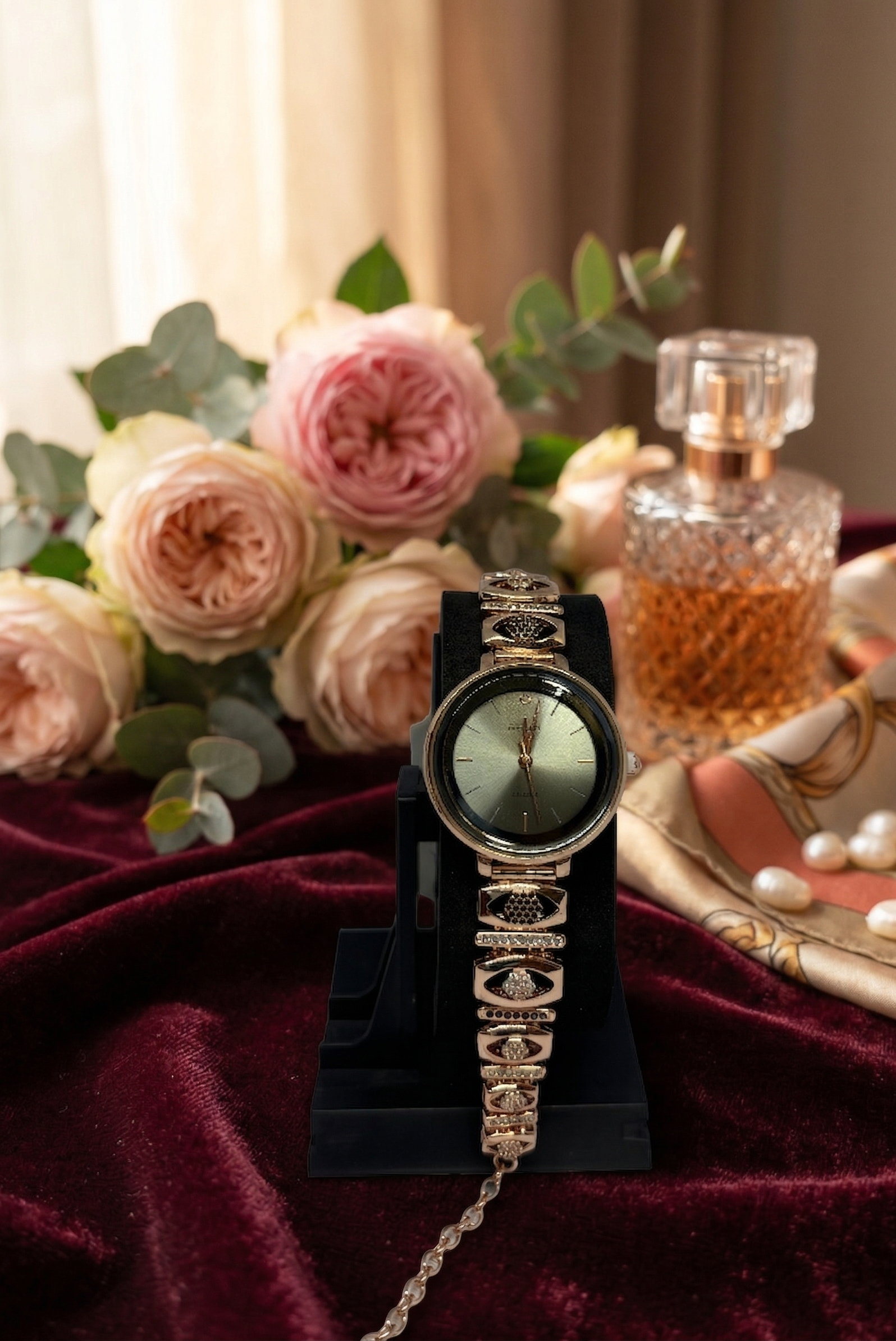 Watch F01