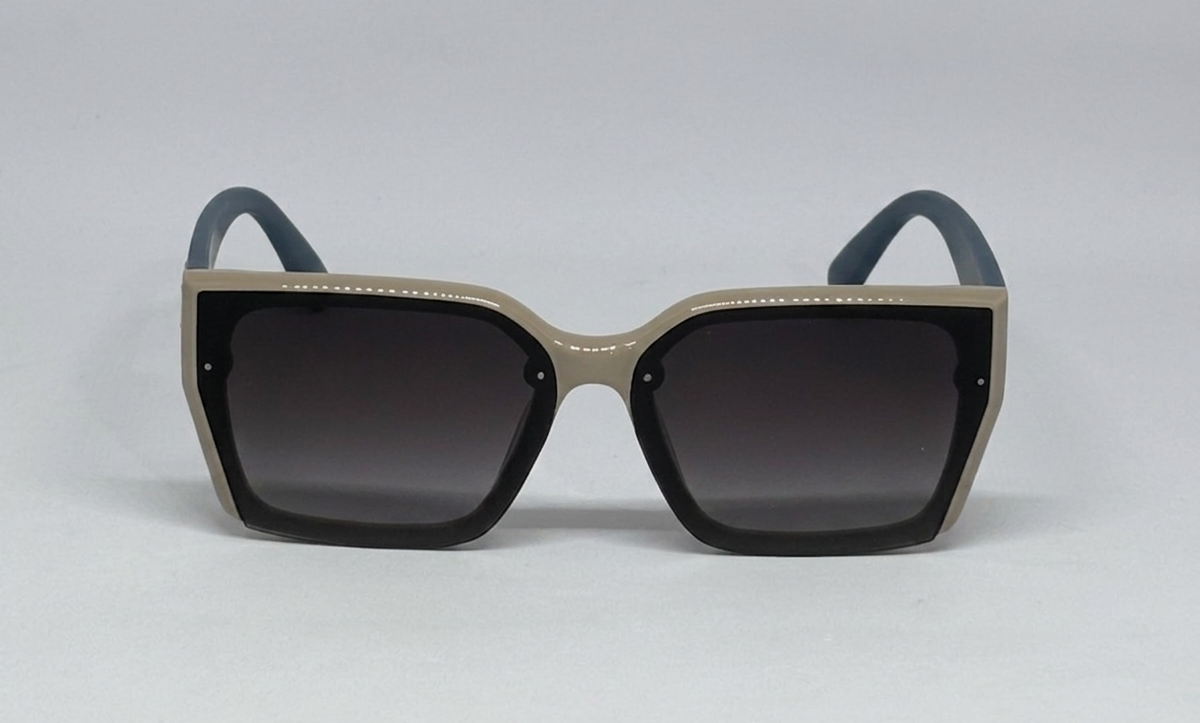 Sunglass