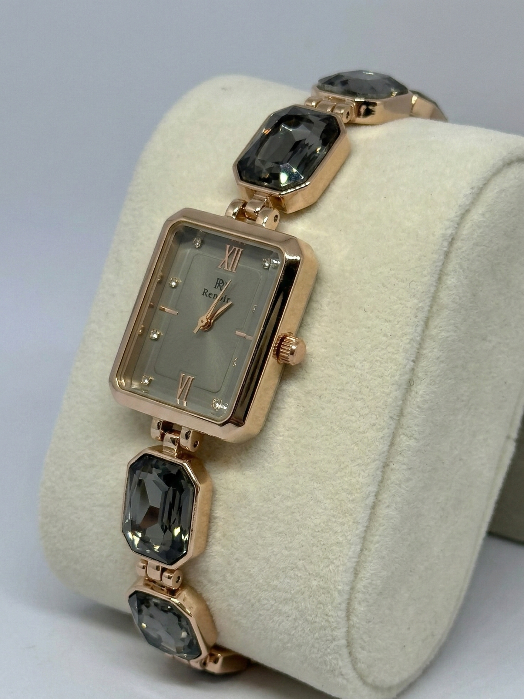 watch with stone 399