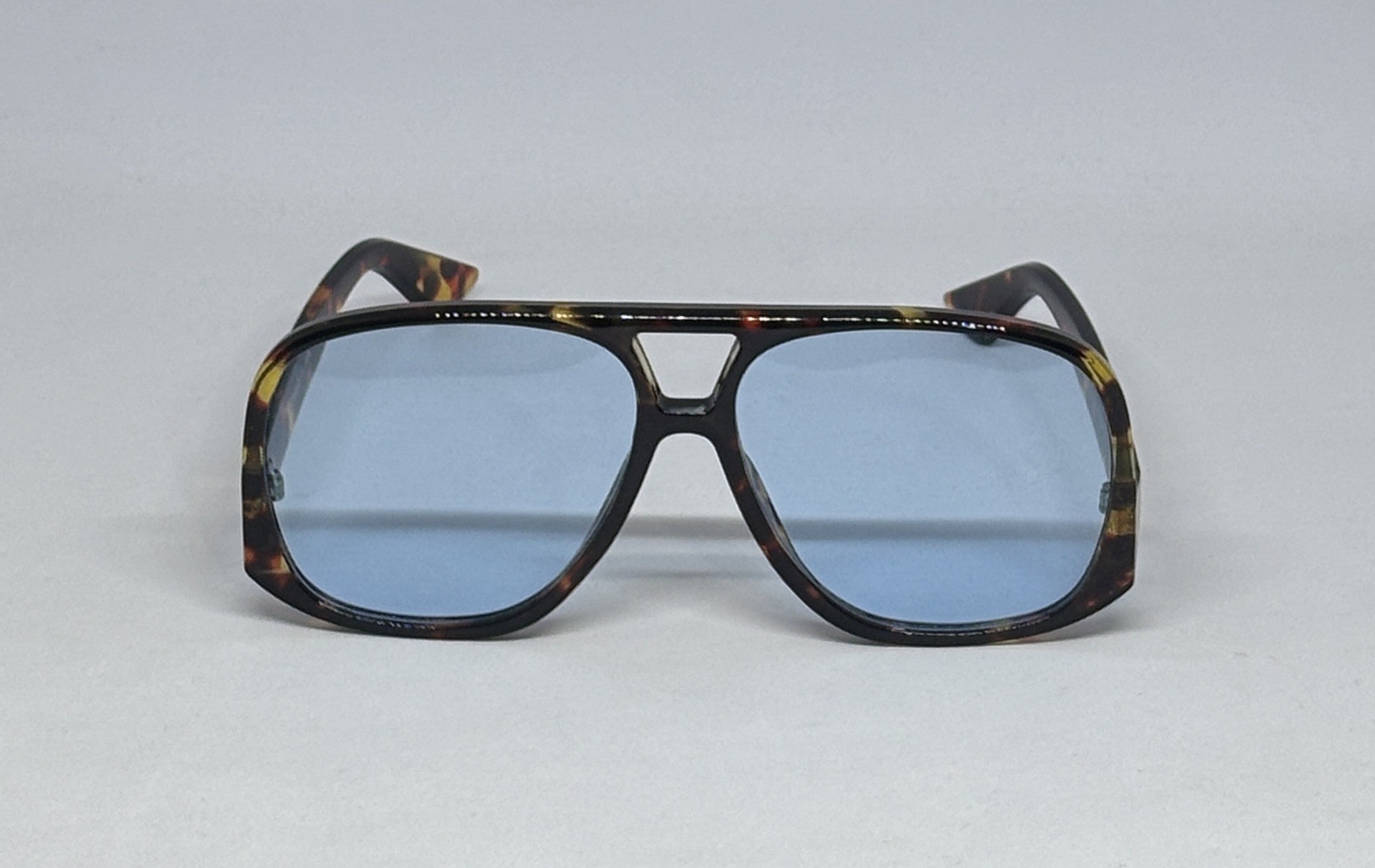 Sunglass 3933